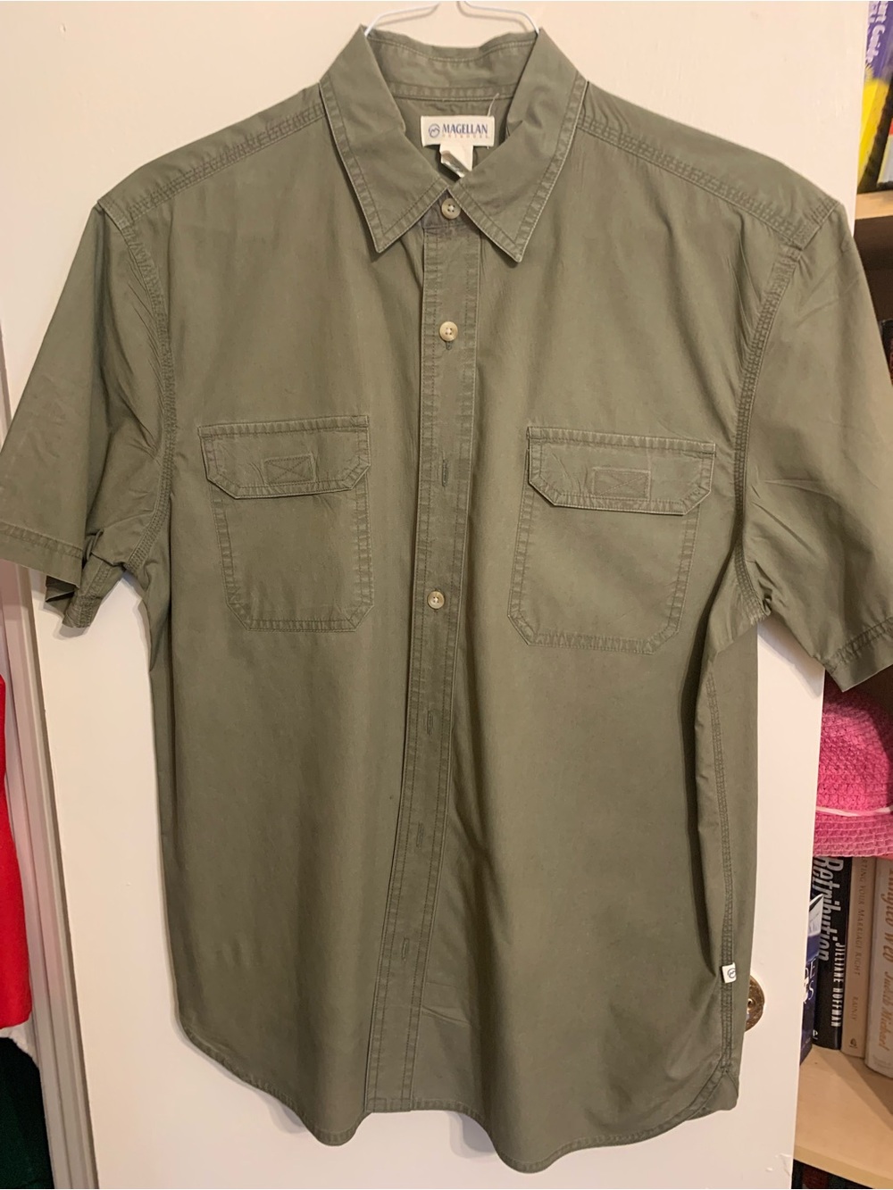 Magellan Outdoors Olive Green Short-Sleeve Button-Down Shirt